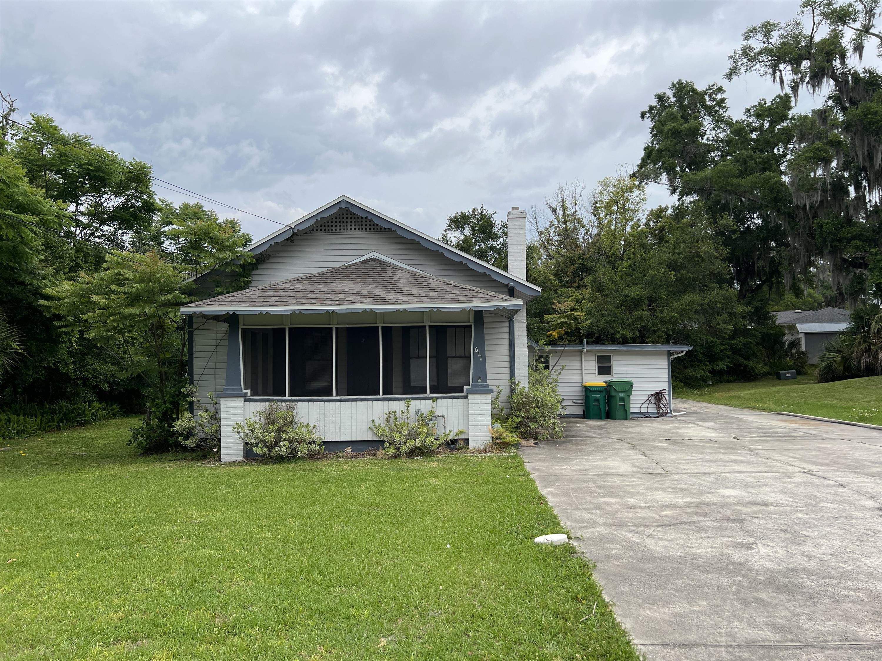 611 East Plymouth Avenue